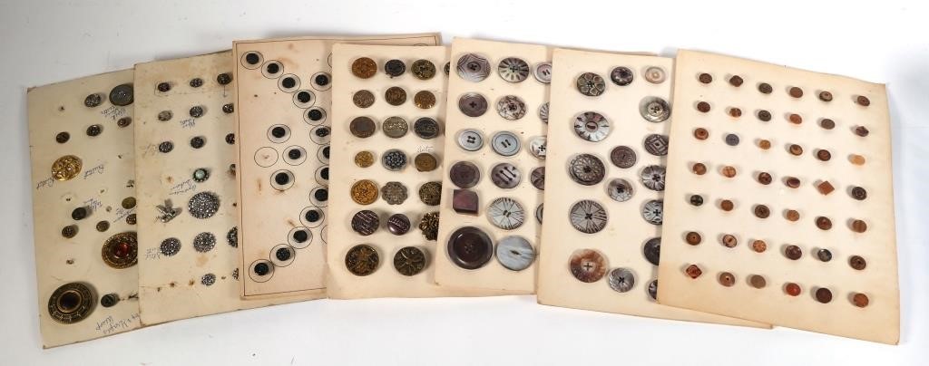 ANTIQUE BUTTONS COLLECTIONCollection