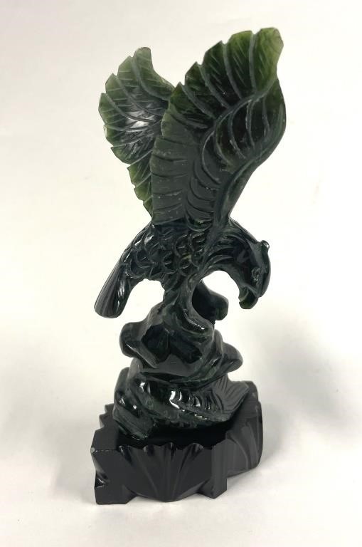 CARVED GREEN HARD STONE EAGLEGreen 36418e