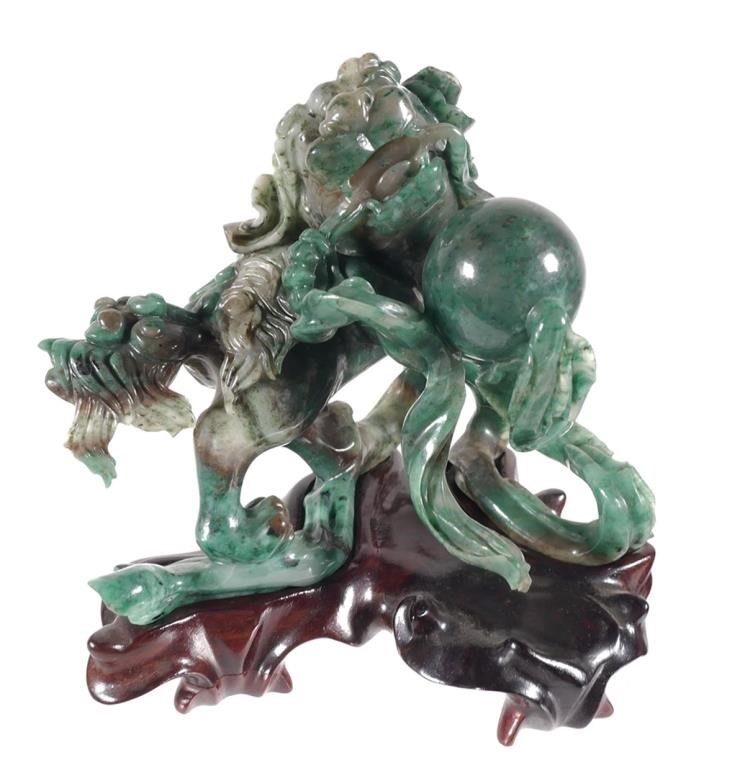 CHINESE JADE FOO DOGCarved jade