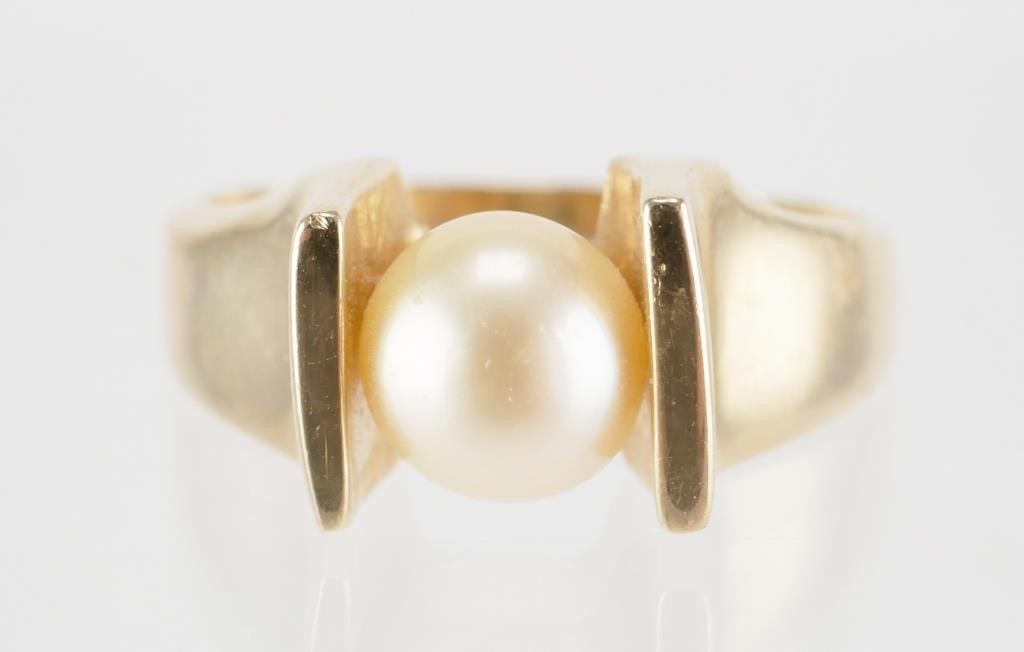 14K GOLD PEARL SOLITAIRE RING14K