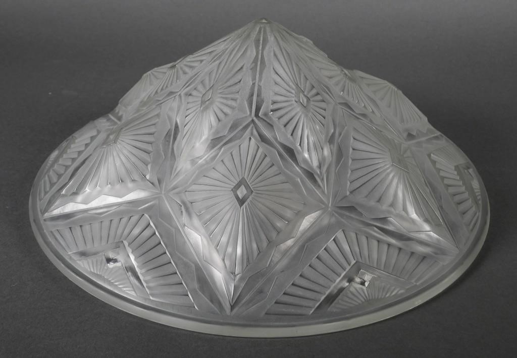 ART DECO GLASS FROSTED LAMP SHADE 3647b3