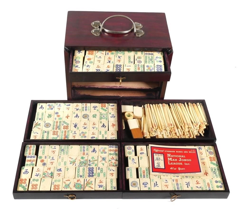 VINTAGE CHINESE MAH JONGG SET WITH 36497a