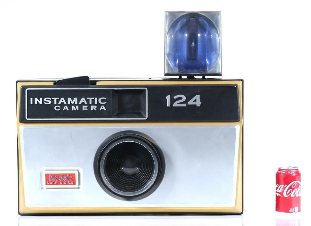 KODAK INSTAMATIC 124 CAMERA DEALER 364ab2