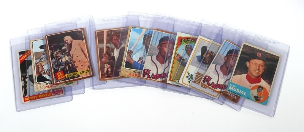 10 VINTAGE BASEBALL CARDS AARON 364aac