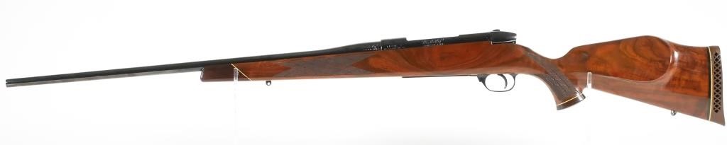 WEATHERBY MARK V BOLT ACTION RIFLE