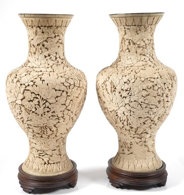 PAIR CHINESE CARVED WHITE LACQUER 364c98