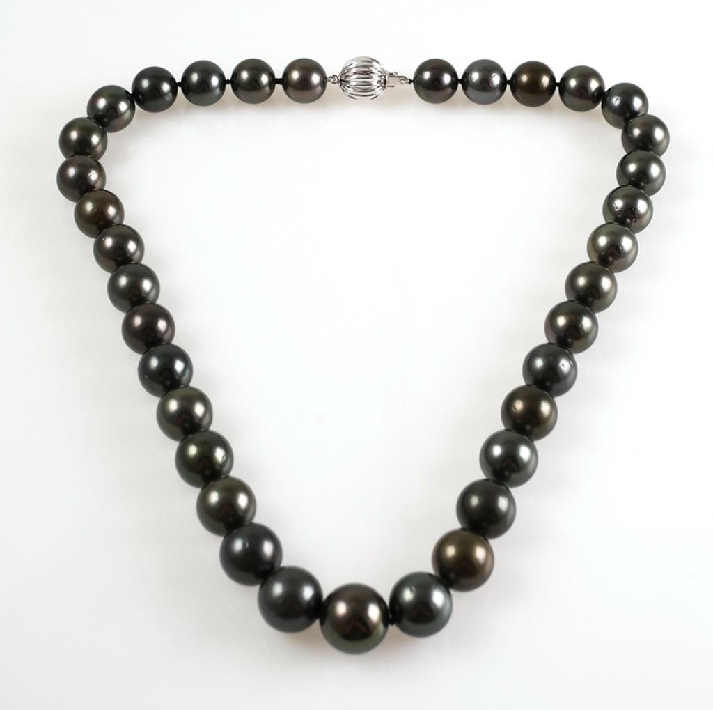 TAHITIAN PEARL NECKLACE(35) round