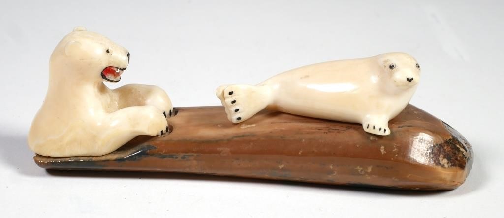 INUIT CARVING WALRUS IVORY SEAL  364e4a