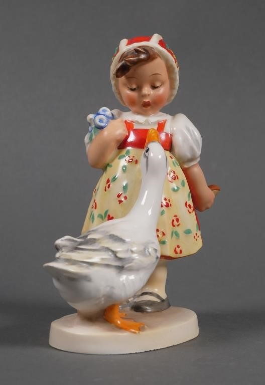 INTERNATIONAL HUMMEL CZECH GOOSE GIRL