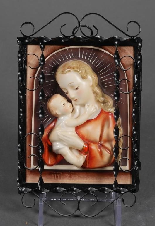 HUMMEL MADONNA WALL PLAQUE 222 364f26