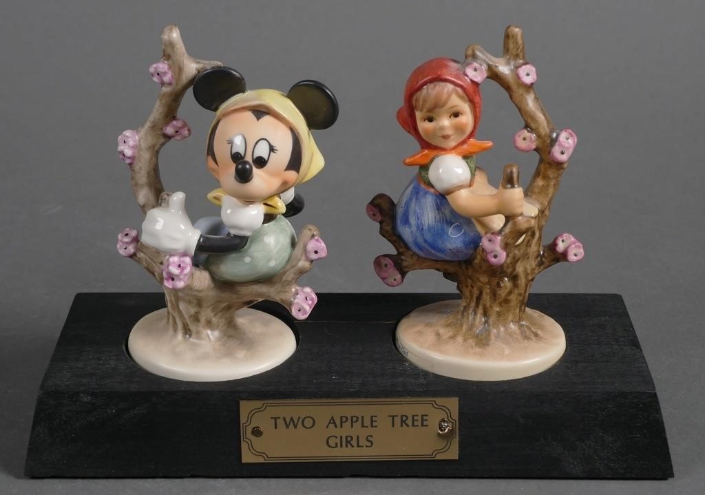 DISNEY HUMMEL TWO APPLE TREE GIRLS