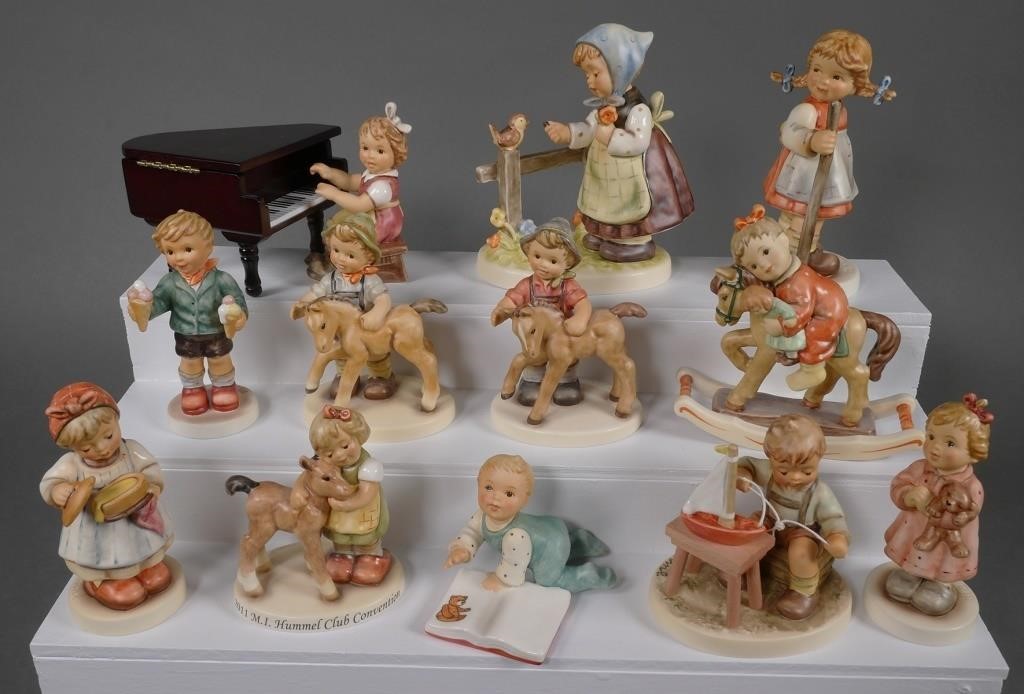  12 HUMMEL FIGURINES TMK9Collection 365037