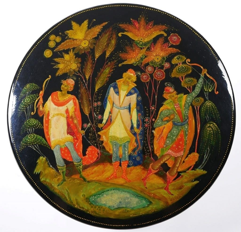 FROG PRINCESS—RUSSIAN LACQUER BOX—SIGNED—1975The