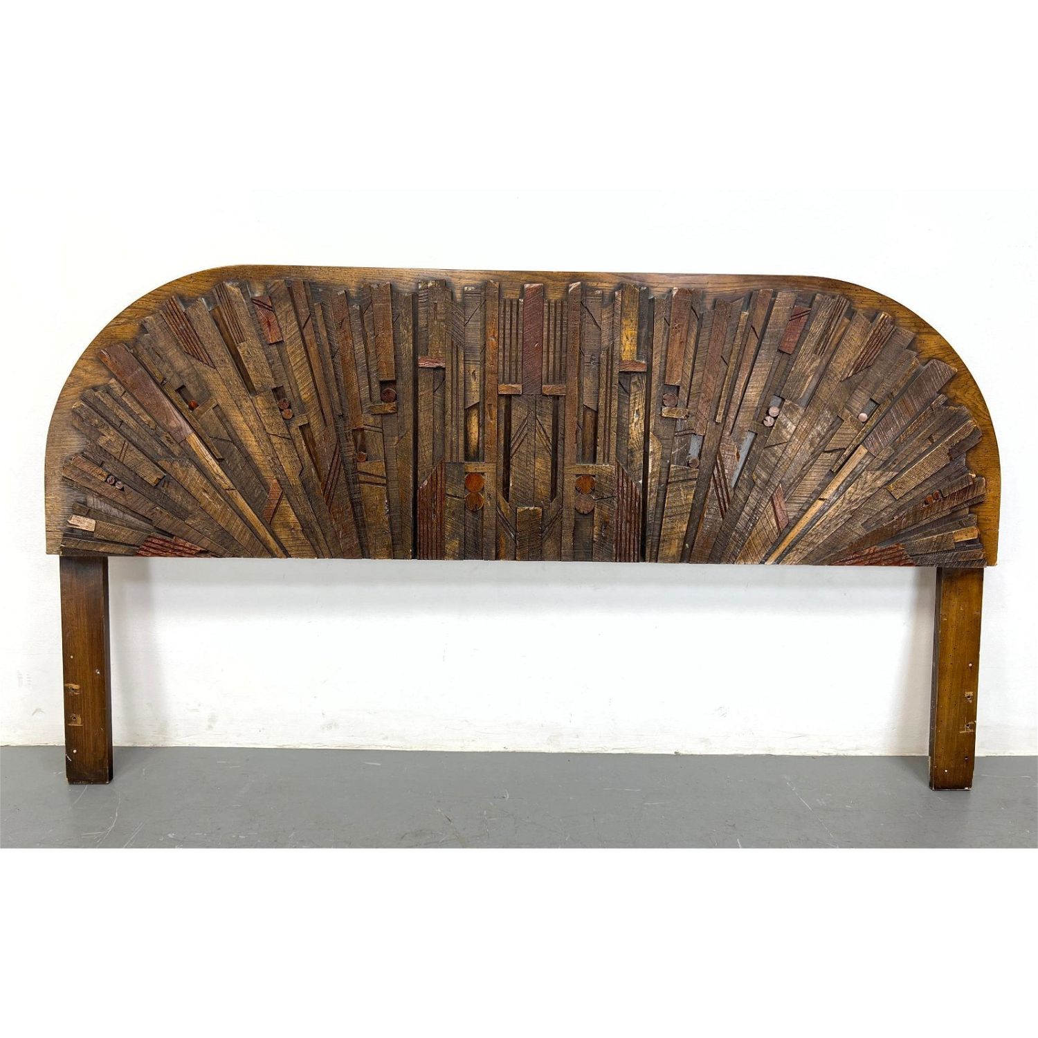 Lane Pueblo King-sized brutalist headboard