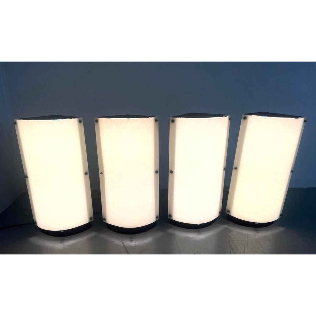 4pcs Post Modern Lamps Metal with 362dcd