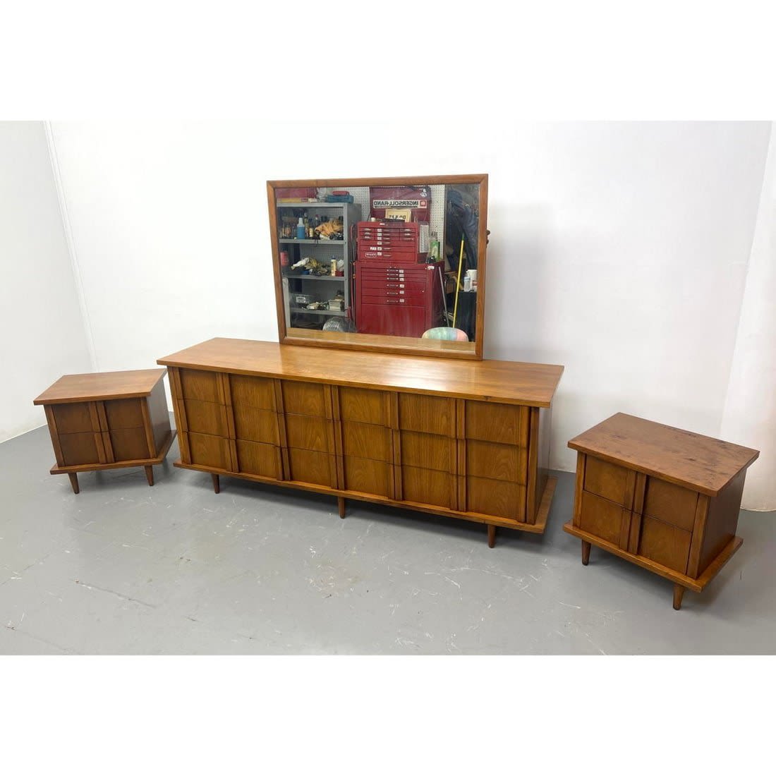 4pc American of Martinsville Walnut