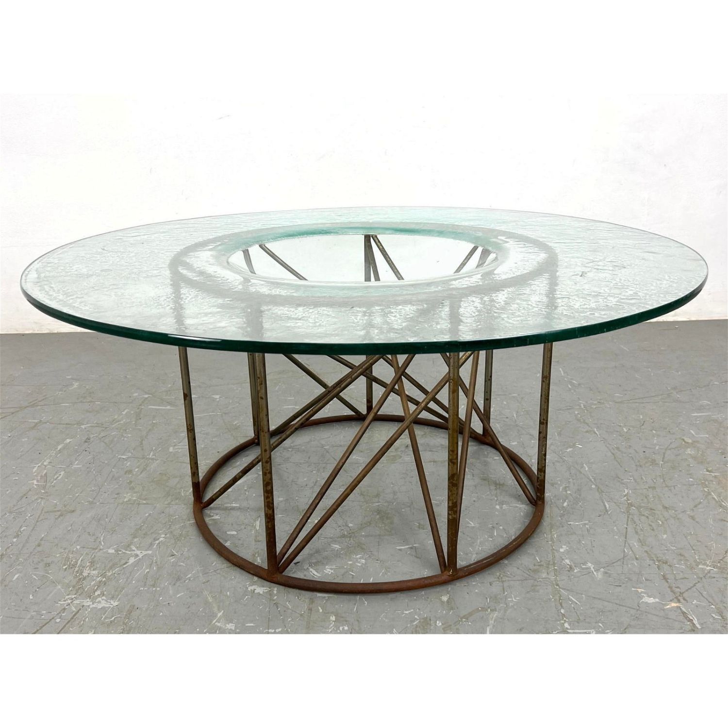 Modernist Coffee Table Round glass 362e16