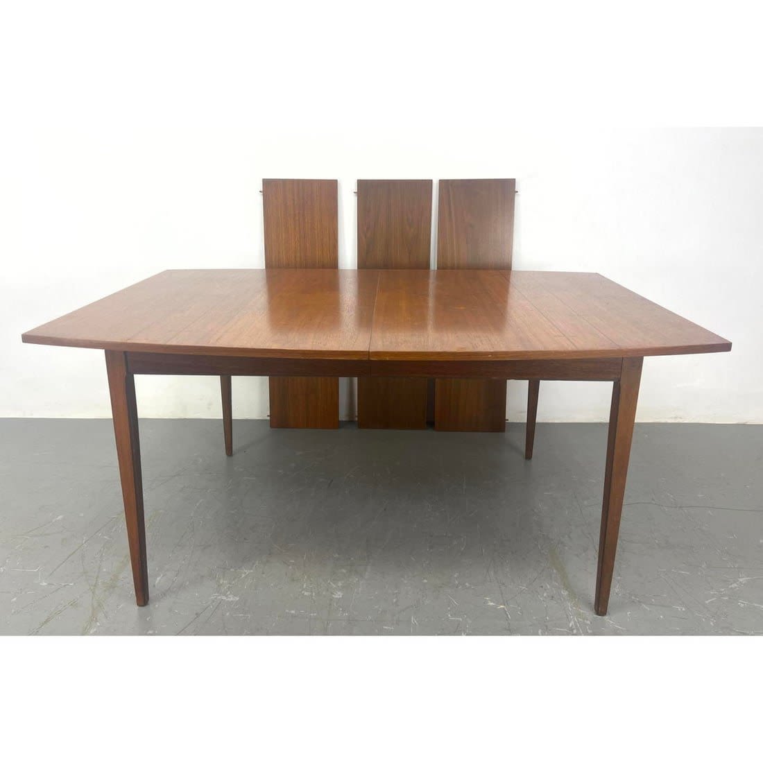 Lane Tuxedo Dining Table with three