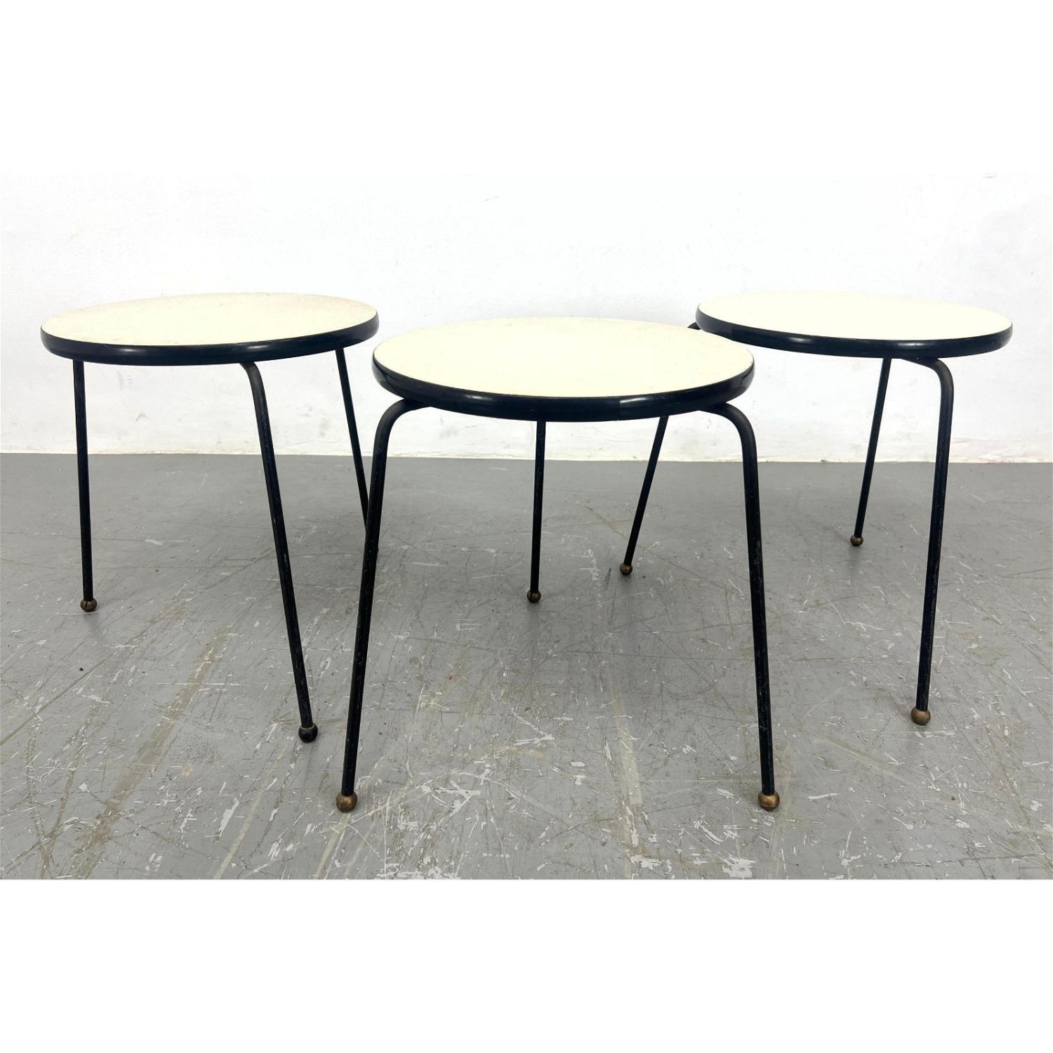 Set 3 Nesting Black Iron Side Tables  362e36