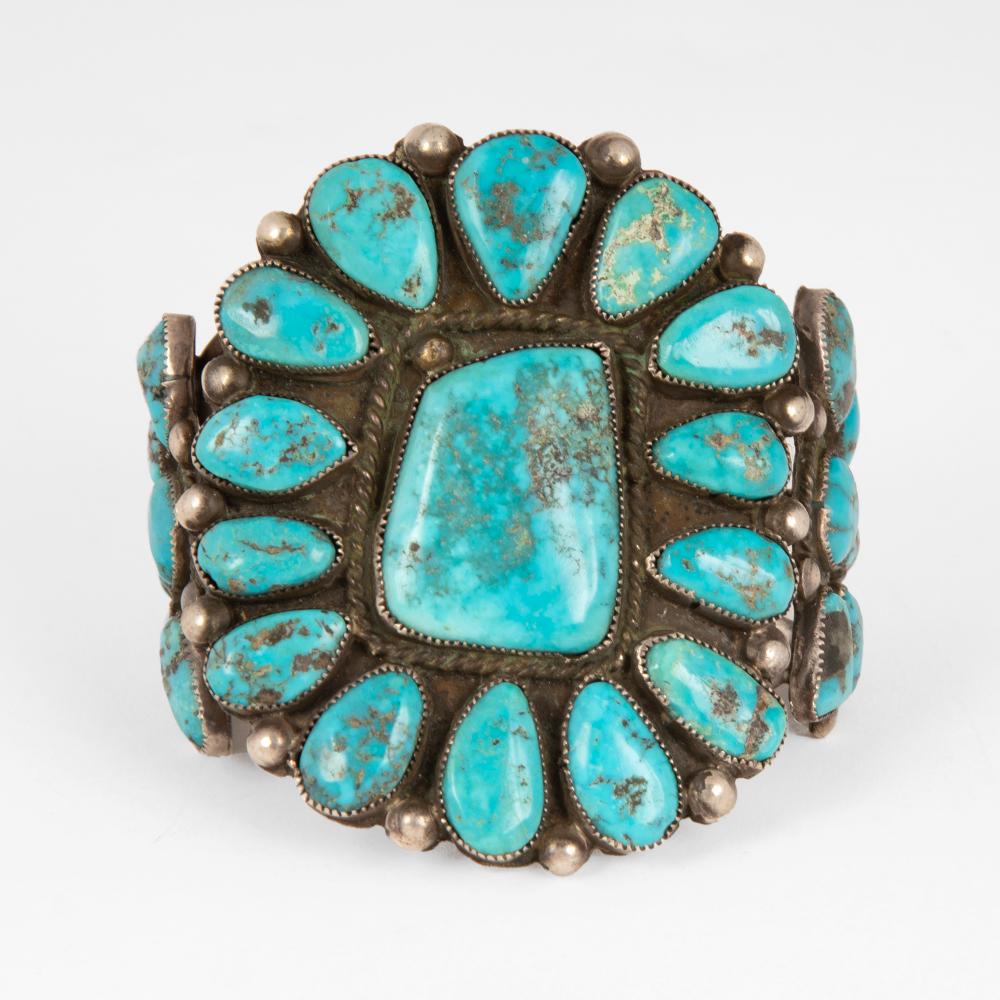 DINé [NAVAJO] SILVER + TURQUOISE