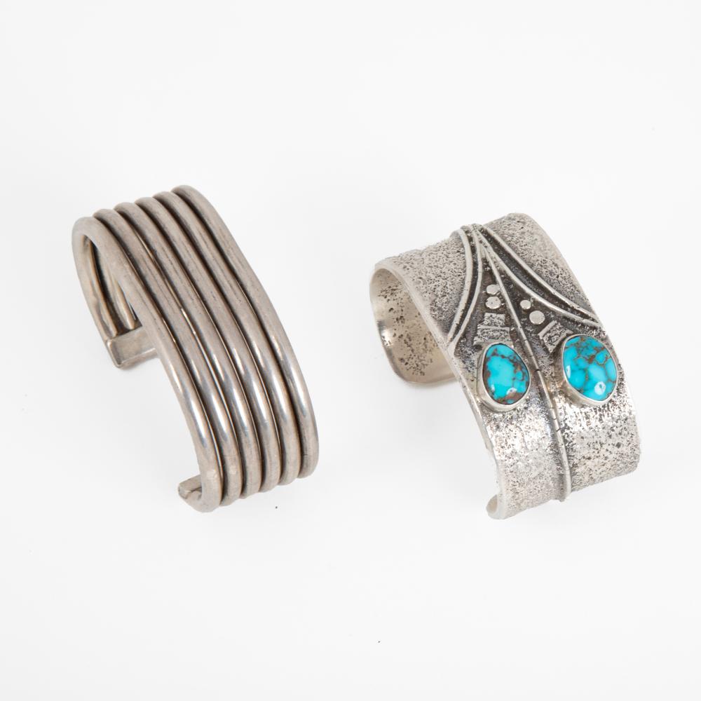 DINé [NAVAJO] 2 SILVER CUFFS CA.