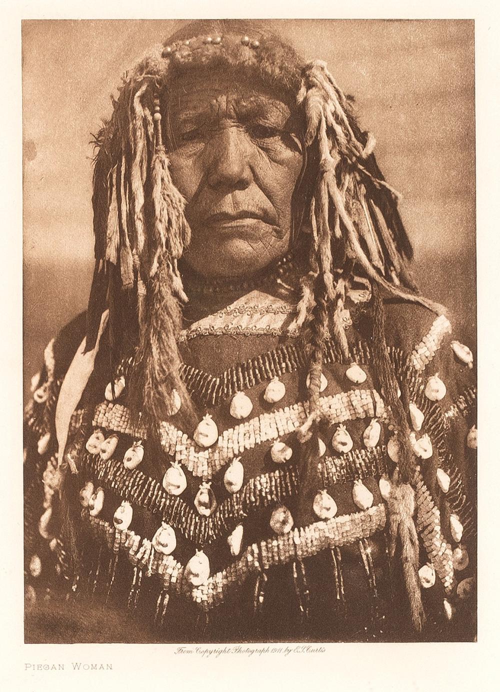 EDWARD S CURTIS PIEGAN WOMAN  36340a