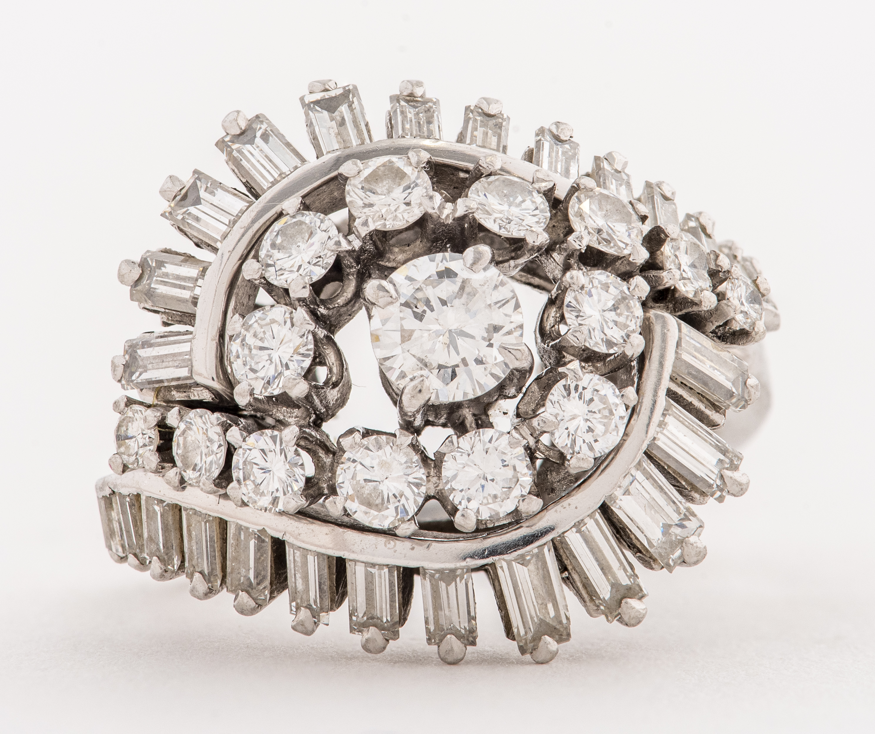 ART DECO STYLE PLATINUM DIAMOND 36345a