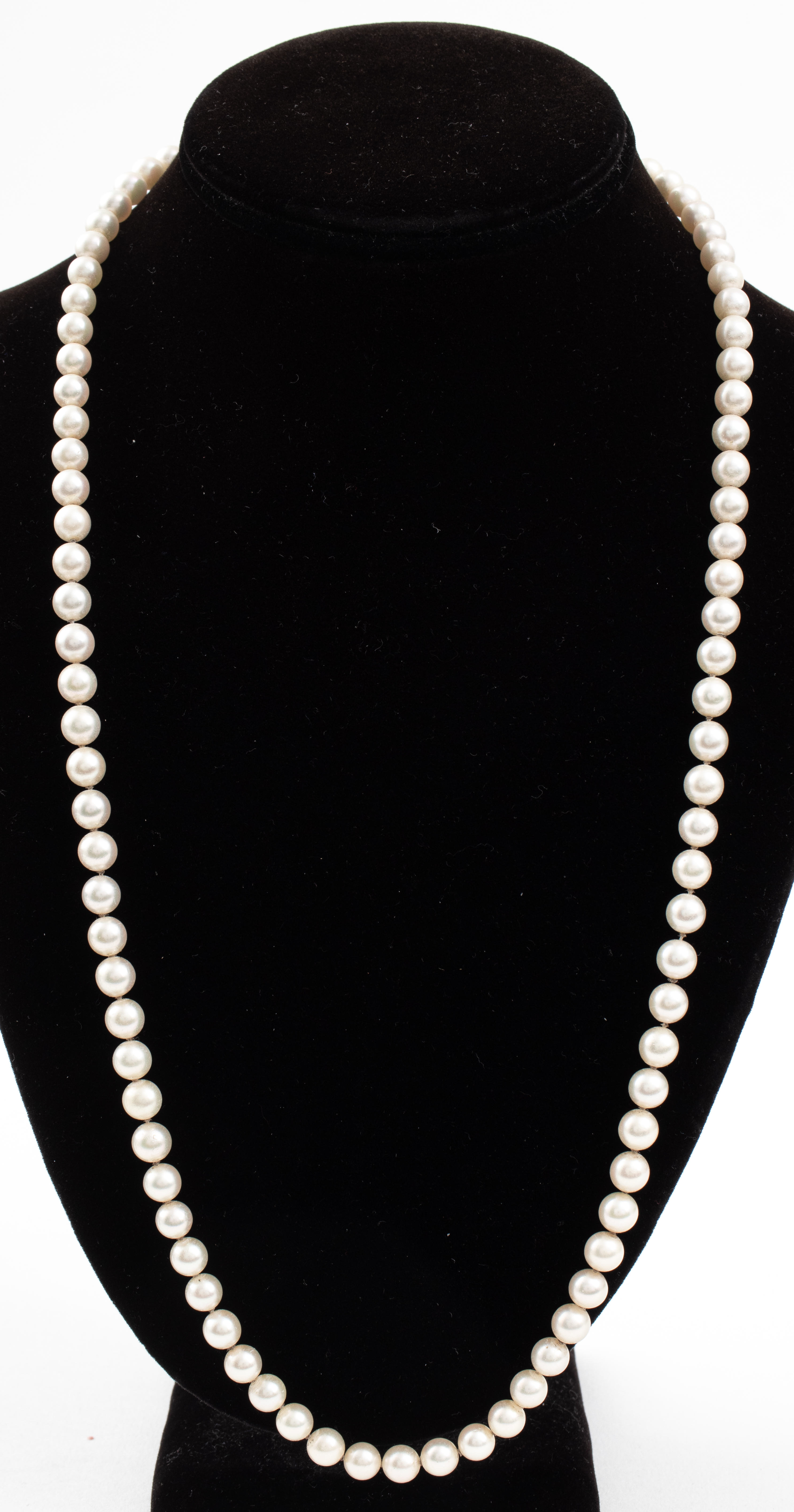 VINTAGE 6 5 MM PEARL NECKLACE W  36381a