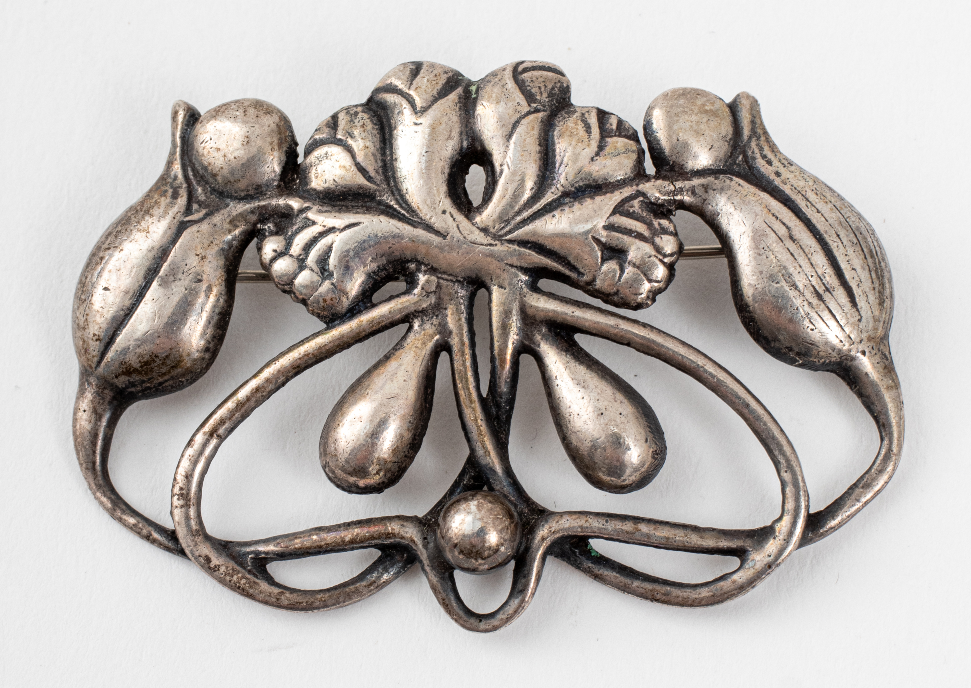 VINTAGE DANISH SILVER FLORIFORM BROOCH