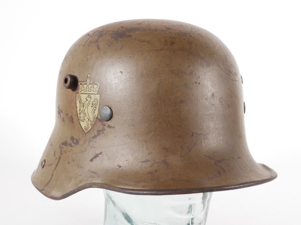 GERMAN M40 HELMETGerman M40 helmet with