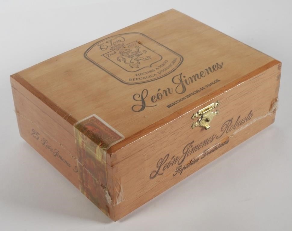 1990S LEON JIMENES ROBUSTO CIGARS