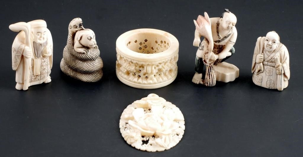 JAPANESE IVORY ITEMS, INCL NETSUKE