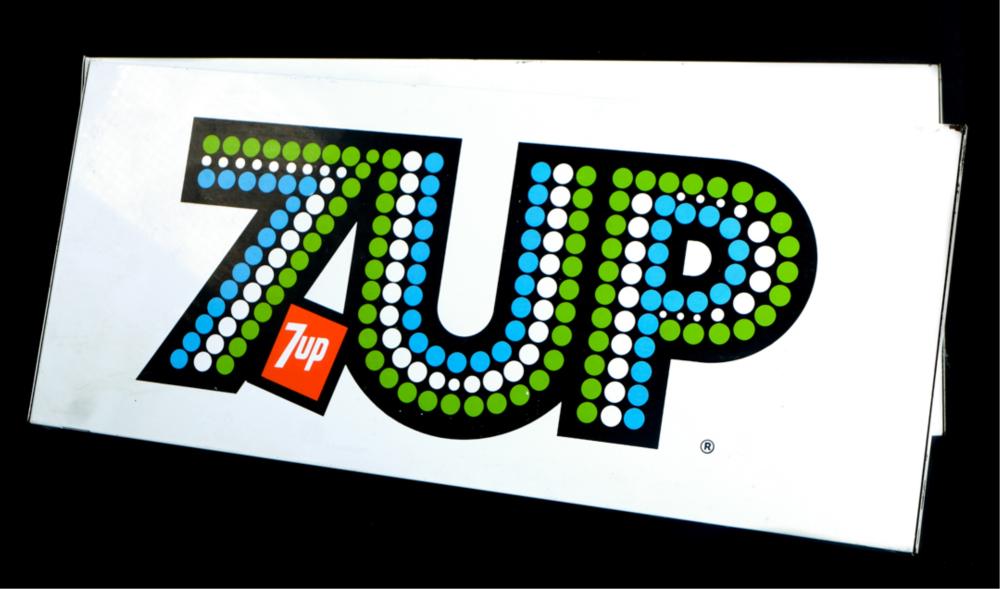 2 VINTAGE 1970S 7 UP SODA ADVERTISING