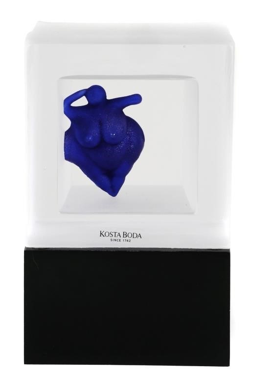 KOSTA BODA ART GLASS SCULPTURE 36629a