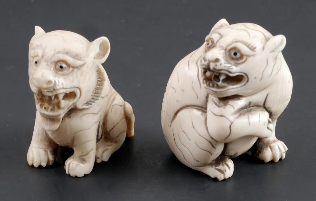 2 JAPANESE IVORY NETSUKE, LION & TIGER