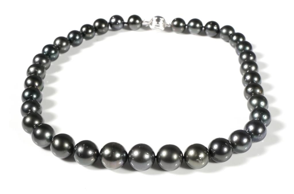 TAHITIAN PEARL NECKLACE TO 14MMGraduated  366308