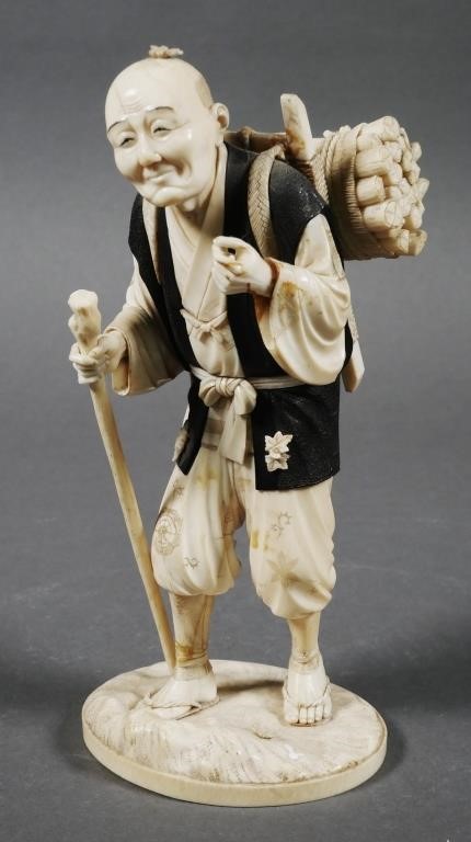 ANTIQUE CHINESE CARVED IVORY OLD 36637c