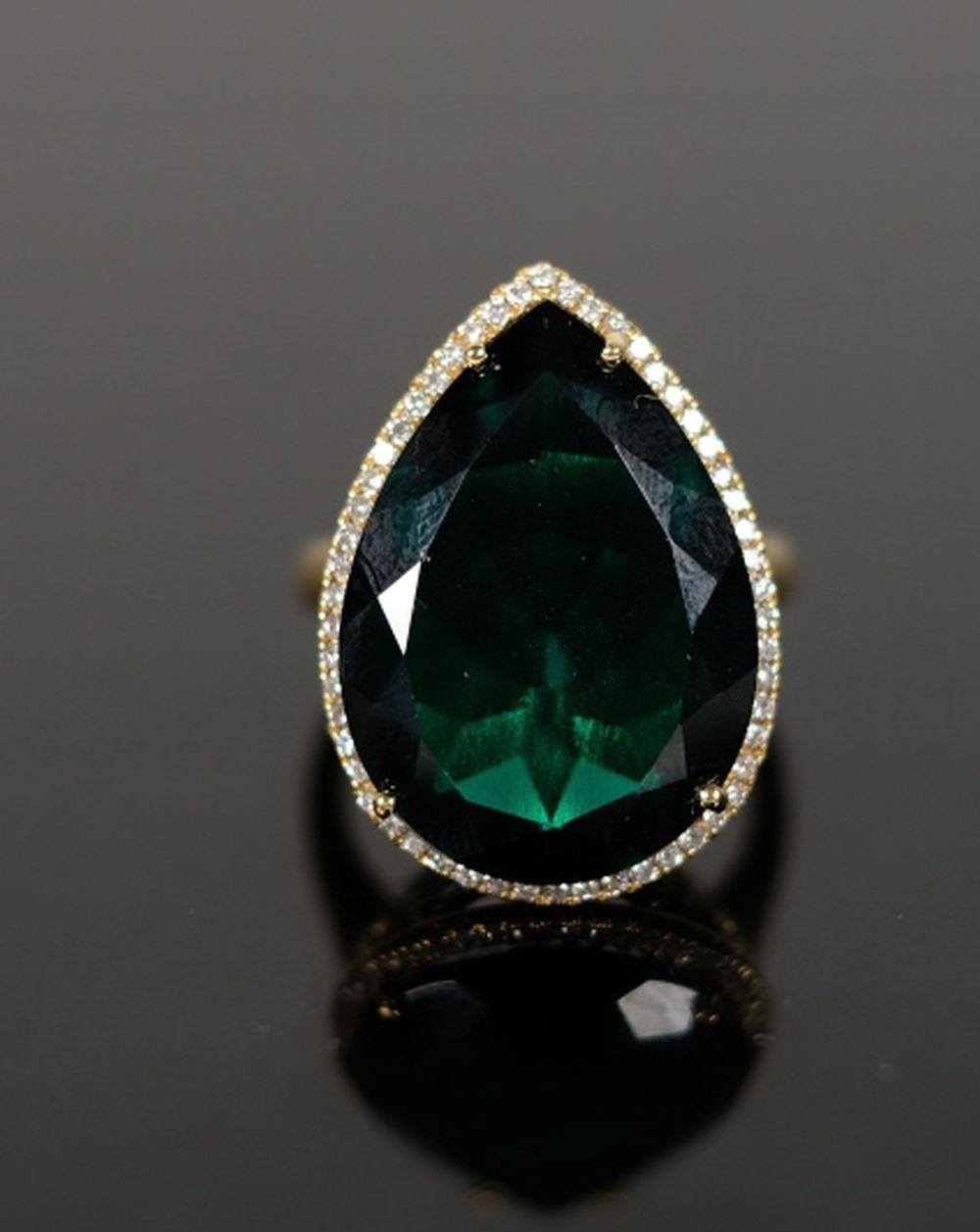 18K YELLOW GOLD RING W EMERALD 3665cb