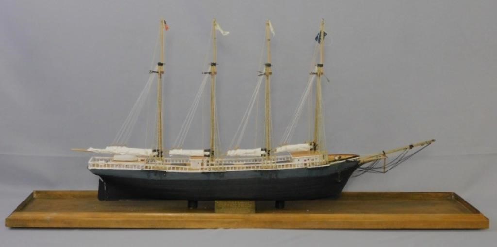 HANDMADE WOODEN SHIP MODEL OF THE 36665e