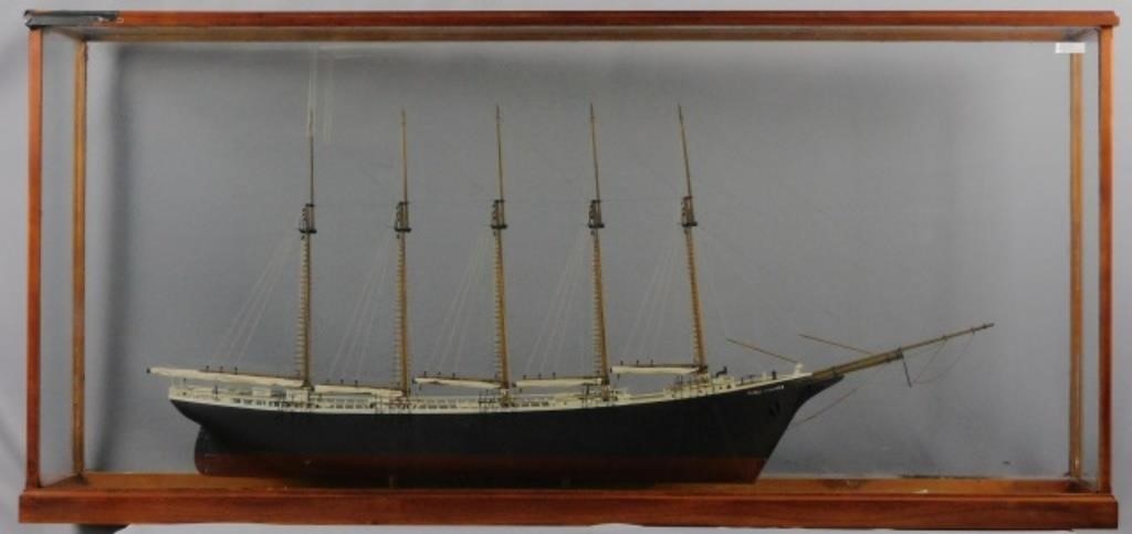 CASED SHIP MODEL OF THE SCHOONER