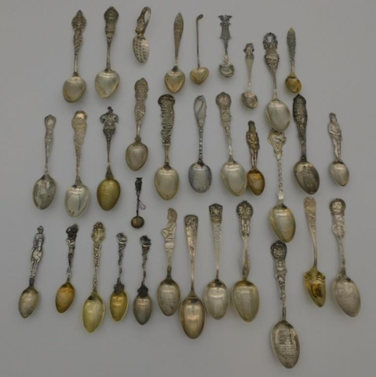  33 STERLING SILVER SOUVENIR SPOONS  366689