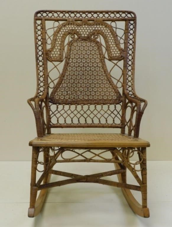 VICTORIAN THEME BACK ROCKING CHAIR  3666bf