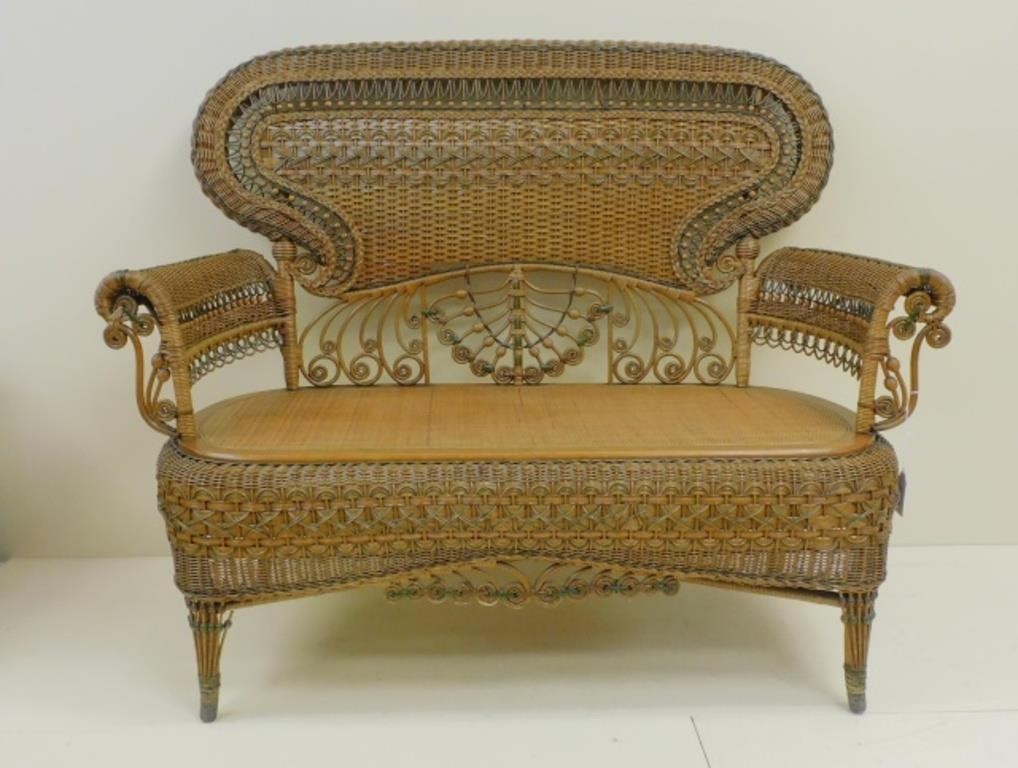 VICTORIAN WICKER SETTEE OR TETE A TETE  3666fc