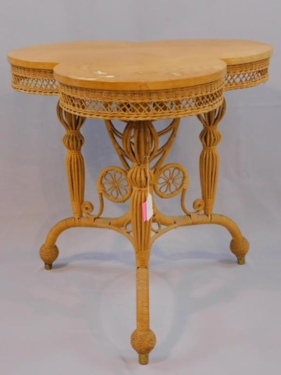 WAKEFIELD RATTAN CO TABLE CA  366749