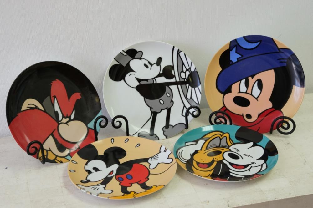 GROUP 11 DISNEY COLLECTOR S PLATES  366769