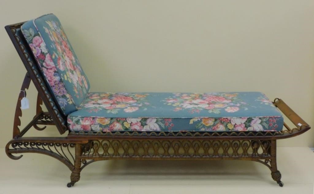 VICTORIAN WICKER CHAISE LOUNGE  36676c