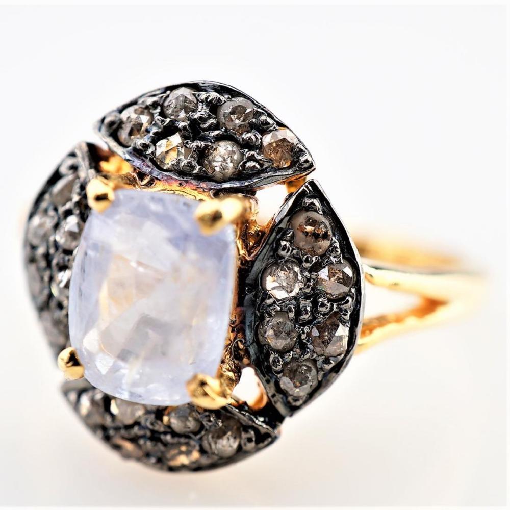 1 95 CT SAPPHIRE RING WITH DIAMONDS 36683d