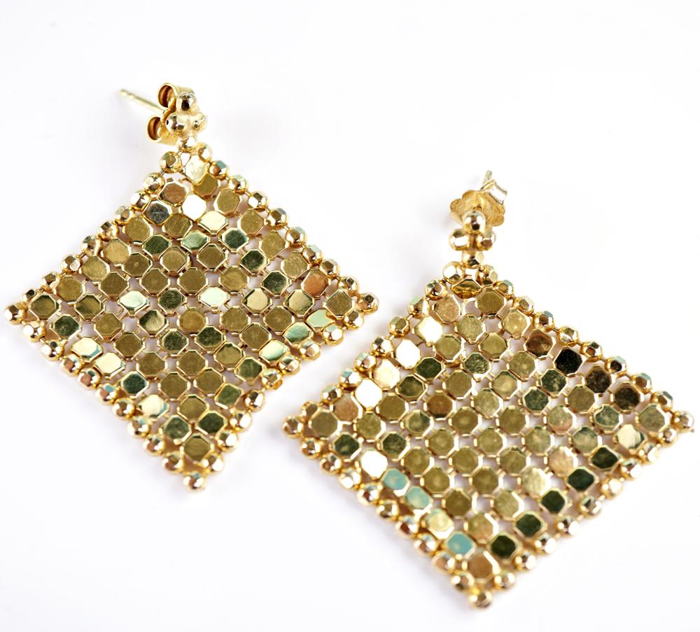 PAIR OF 14K YG MESH EARRINGSPair 3668af