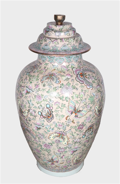 Large Chinese ceramic famille rose
