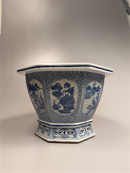 Chinese Ming-style, blue and white underglazed